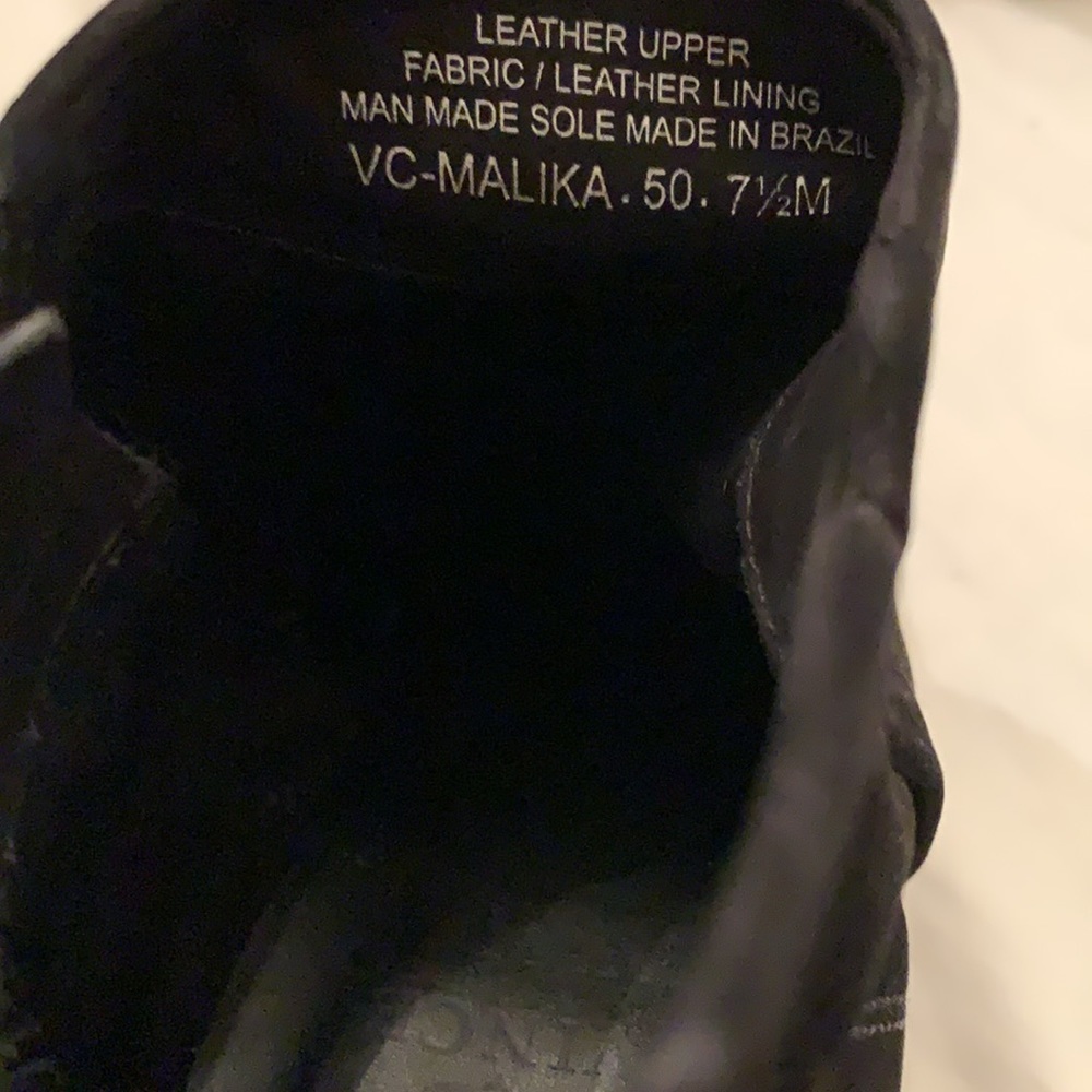Vince Camuto Malika black suede zip up ankle boots booties shoes size 7.5 - Picture 8 of 10